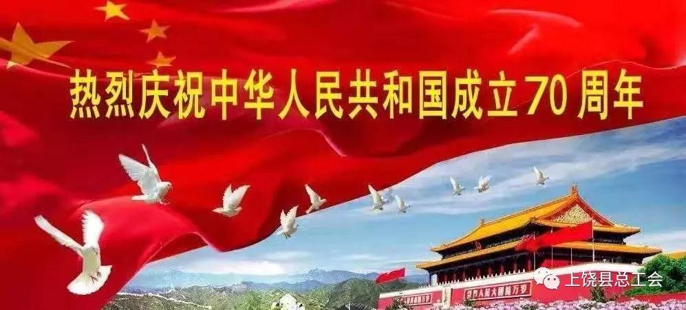 甜美奥莉吃甜点