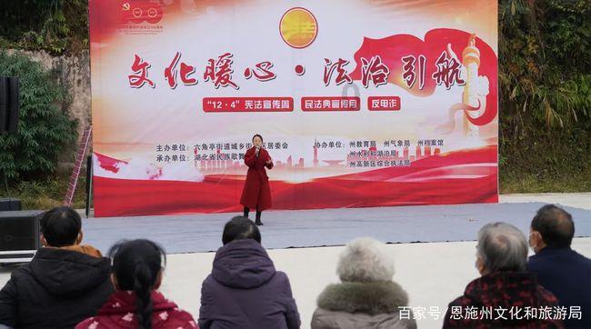 这个男的第一印象感觉是怎样的？评价一下他游戏画面